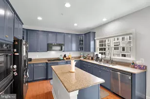 92 Washington St, Occoquan, VA 22125 - Photo 14