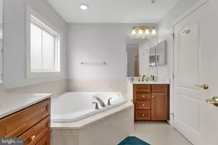 92 Washington St, Occoquan, VA 22125 - Photo 24