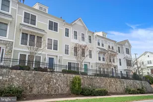 92 Washington St, Occoquan, VA 22125 - Photo 2