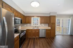 12950 Lockleven Ln, Woodbridge, VA 22192 - Photo 10