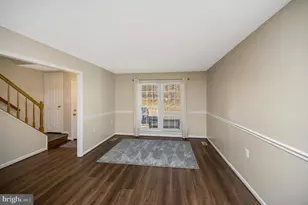 12950 Lockleven Ln, Woodbridge, VA 22192 - Photo 6