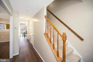 12950 Lockleven Ln, Woodbridge, VA 22192 - Photo 4