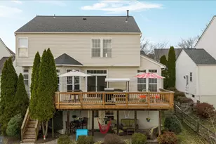 8107 Landfall Ct, Gainesville, VA 20155 - Photo 42