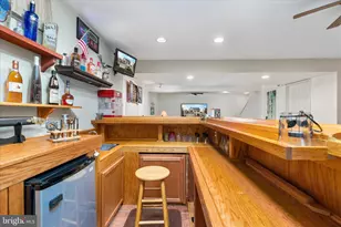 8107 Landfall Ct, Gainesville, VA 20155 - Photo 32