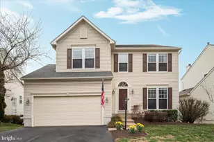 8107 Landfall Ct, Gainesville, VA 20155 - Photo 48