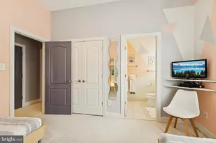 8268 Roxborough Loop, Gainesville, VA 20155 - Photo 52