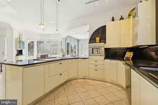 8268 Roxborough Loop, Gainesville, VA 20155 - Photo 34