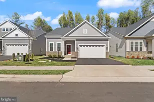 12504 Cavalier Frst Ct, Bristow, VA 20136 - Photo 6