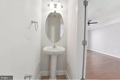 2173 Abbottsbury Way #., Woodbridge, VA 22191 - Photo 4