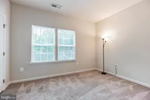 18315 Reaper Hill Unit Ct, Triangle, VA 22172 - Photo 24