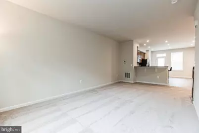 18315 Reaper Hill Unit Court #40, Triangle, VA 22172 - Photo 8