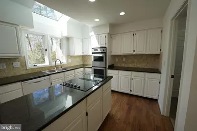 6195 River Forest Drive, Manassas, VA 20112 - Photo 8