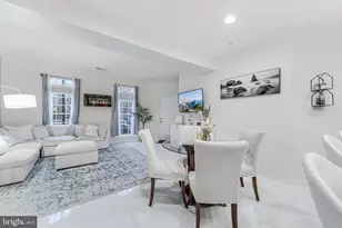 6908 Kona Dr, Gainesville, VA 20155 - Photo 10