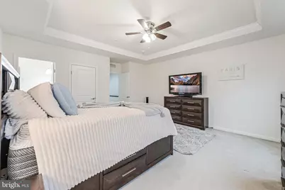 6908 Kona Drive, Gainesville, VA 20155 - Photo 32