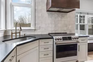 4925 Breeze Way, Dumfries, VA 22025 - Photo 34