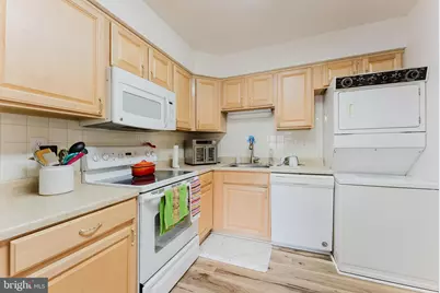 10627 Provincial Drive, Manassas, VA 20109 - Photo 6