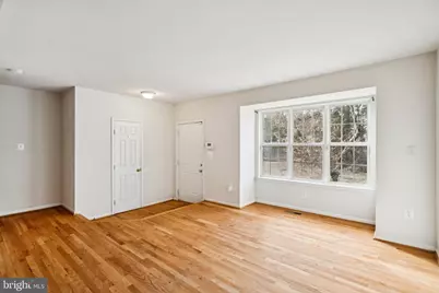 14324 Springfield Court, Gainesville, VA 20155 - Photo 10