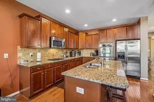8716 Raleigh Mews, Gainesville, VA 20155 - Photo 10