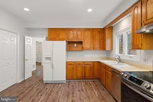 5130 Cannon Bluff Dr, Woodbridge, VA 22192 - Photo 12