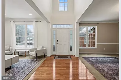 19201 Buna Street, Triangle, VA 22172 - Photo 8