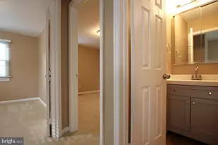 16252 Taconic Cir, Dumfries, VA 22025 - Photo 16