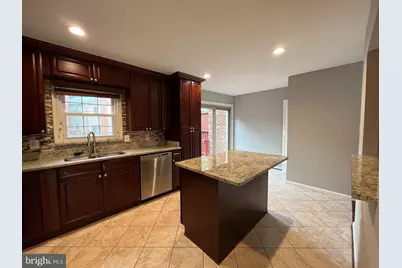 11353 Cromwell Court, Woodbridge, VA 22192 - Photo 8