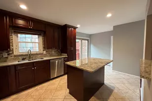 11353 Cromwell Ct, Woodbridge, VA 22192 - Photo 8