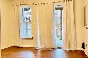 15706 John Diskin Cir, Woodbridge, VA 22191 - Photo 2