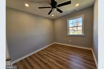 1717 Varsity Drive, Woodbridge, VA 22191 - Photo 18