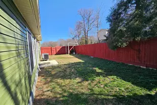 1717 Varsity Dr, Woodbridge, VA 22191 - Photo 30