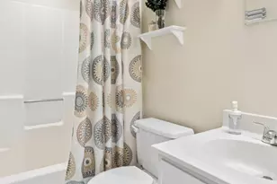 7876 Waverley Mill Ct, Gainesville, VA 20155 - Photo 16