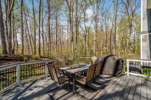 13104 Holly Leaf Ct, Woodbridge, VA 22192 - Photo 48