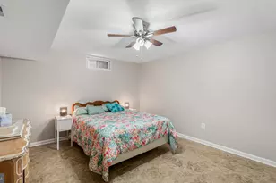 13104 Holly Leaf Ct, Woodbridge, VA 22192 - Photo 16