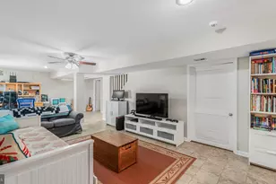 13104 Holly Leaf Ct, Woodbridge, VA 22192 - Photo 30