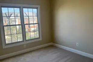 6920 Stanwick Square, Gainesville, VA 20155 - Photo 18