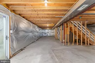 5568 Roundtree Dr, Woodbridge, VA 22193 - Photo 64