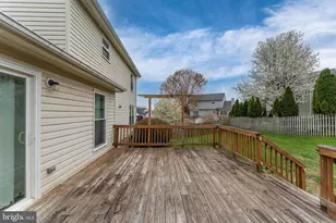 5568 Roundtree Dr, Woodbridge, VA 22193 - Photo 14