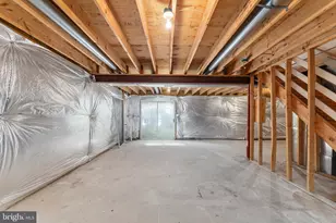 5568 Roundtree Dr, Woodbridge, VA 22193 - Photo 62