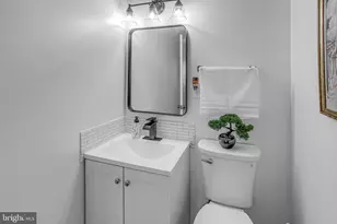 1521 Colonial Dr, Woodbridge, VA 22192 - Photo 22