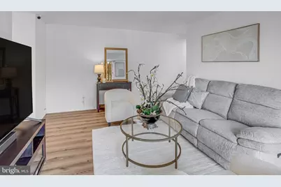 1521 Colonial Drive #201, Woodbridge, VA 22192 - Photo 8