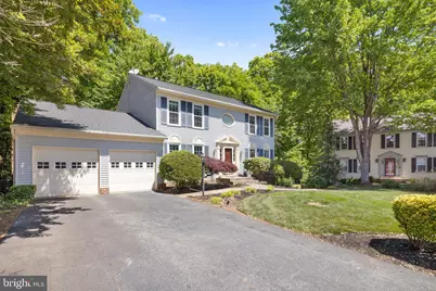 15030 Knickerbocker Drive, Woodbridge, VA 22193 - Photo 2