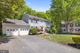 15030 Knickerbocker Dr, Woodbridge, VA 22193 - Photo 2