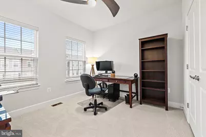 10572 Waterbury Woods Way, Manassas, VA 20112 - Photo 18