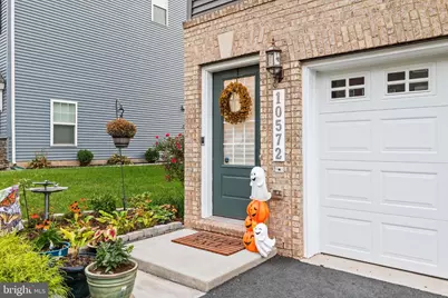 10572 Waterbury Woods Way, Manassas, VA 20112 - Photo 4