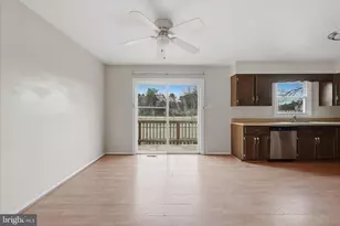 8230 Blue Ridge Ct, Manassas, VA 20109 - Photo 8