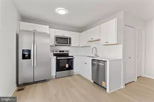 4612 Charlton Ct, Woodbridge, VA 22193 - Photo 10