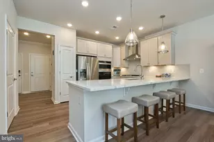 15563 Blue Lotus Ln, Haymarket, VA 20169 - Photo 14