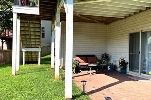 5681 Liberty Manor Cir, Woodbridge, VA 22193 - Photo 16