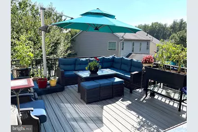 5681 Liberty Manor Circle, Woodbridge, VA 22193 - Photo 2