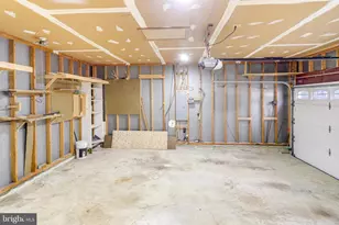 15385 Bevanwood Dr, Woodbridge, VA 22193 - Photo 54